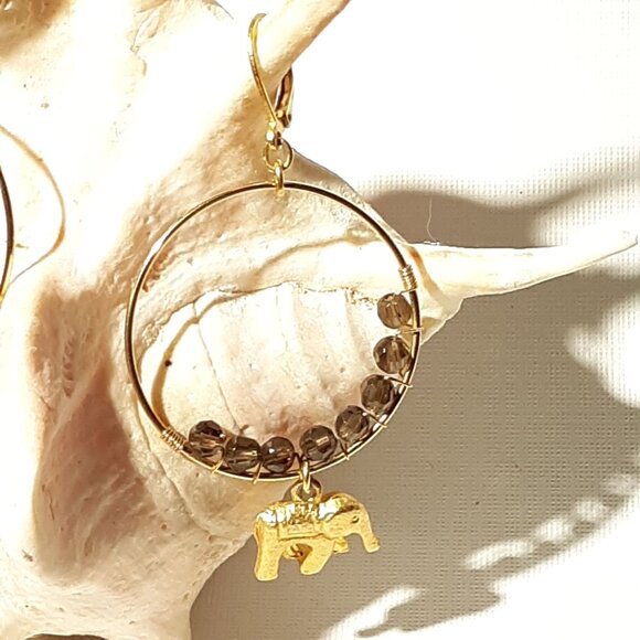 Gold tone Elephant Charms Hoop Earrings Chocolate Faceted Crystals - Picture 3 of 8